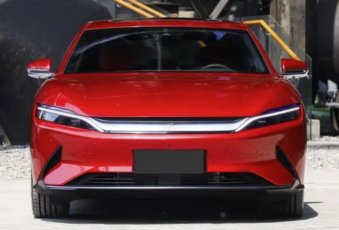 4 Doors Red BYD Han Electric Car BYD Electric Suv Flagship Exporters 715km