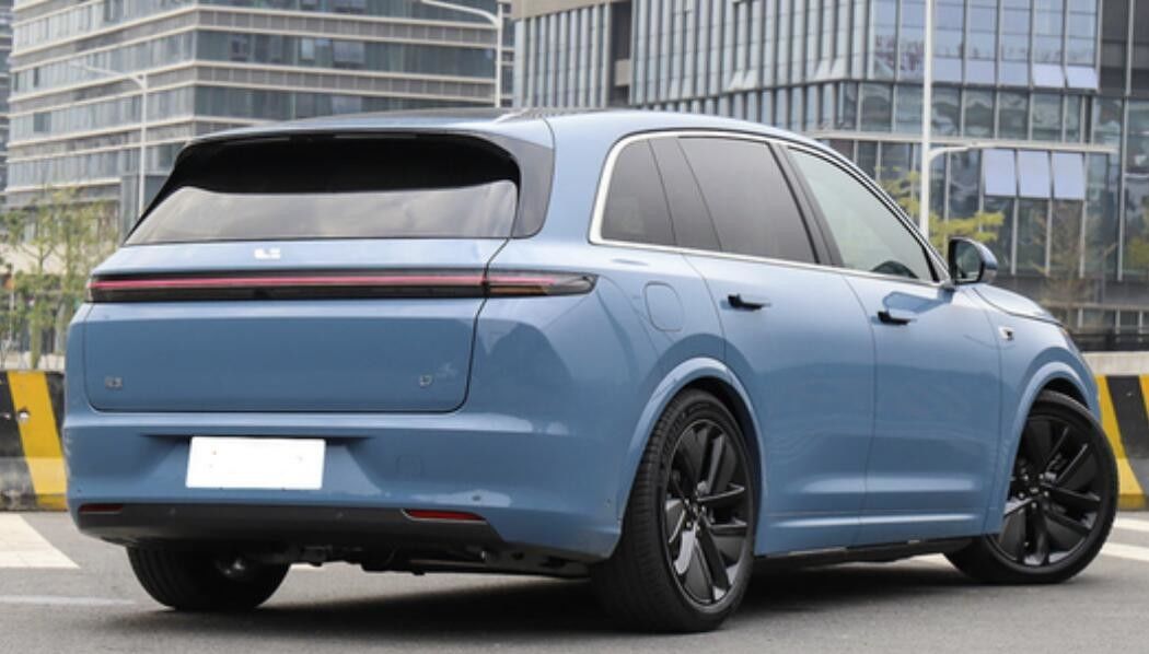 1.6m Height Fully Electric SUV Lixiang L7 4 Wheel 5 Door 6 Seats